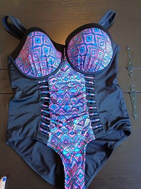 Nwt Swimsuits For All Sz. 22 Woman's Plus One Piece Black Pink New